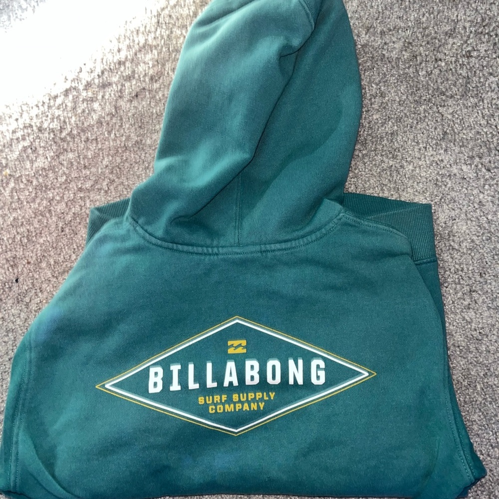 Billabong Green Hoodie with Iconic Logo and Cotton Blend